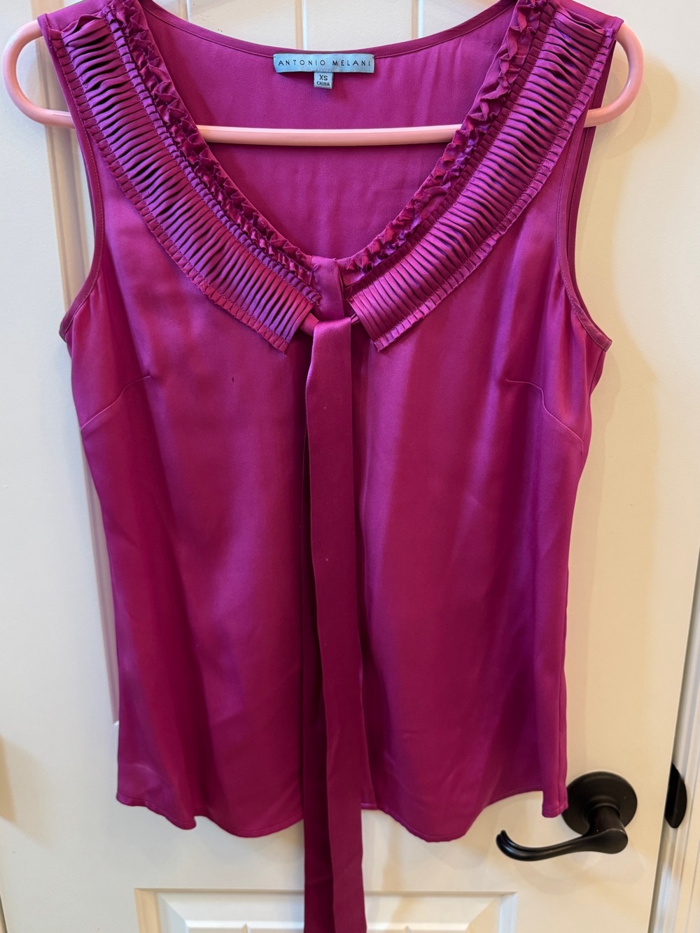 ANTONIO MELANI Magenta Silk-Feel Sleeveless Tie-Neck Camisole